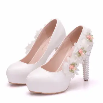 Elegant White Wedding Shoes 2018 Appliques Rhinestone 9 Cm Stiletto Heels Round Toe Wedding Pumps