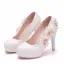 Elegant White Wedding Shoes 2018 Appliques Rhinestone 9 cm Stiletto Heels Round Toe Wedding Pumps