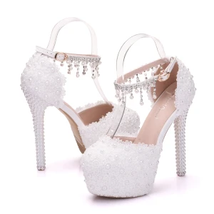 Eleganckie Białe Buty Ślubne 2018 Z Paskiem Z Koronki Rhinestone Perła Kutas 14 Cm Szpilki Okrągłe Toe Ślub Wysokie Obcasy