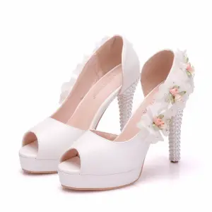Élégant Blanche Chaussure De Mariée 2018 Appliques Faux Diamant Perle 11 Cm Talons Aiguilles Peep Toes Bout Ouvert Mariage Talons Hauts