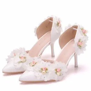 Élégant Blanche Chaussure De Mariée 2018 Appliques Faux Diamant 8 Cm Talons Aiguilles À Bout Pointu Mariage Talons Hauts