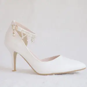 Sencillos Blanco Zapatos De Novia 2018 Rhinestone 8 Cm Stilettos Tacones De Aguja Punta Estrecha Boda High Heels