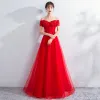Chic / Beautiful Red Prom Dresses 2018 A-Line / Princess Lace Flower Crystal Beading Off-The-Shoulder Sleeveless Floor-Length / Long Formal Dresses