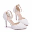 Charmant Blanche Chaussure De Mariée 2018 Perle Faux Diamant Gland 9 cm Talons Aiguilles Bride Cheville À Bout Pointu Mariage Talons Hauts