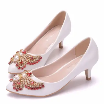 Chinese Stijl Witte Bruidsschoenen 2018 Kralen Vlinder Rhinestone Kristal Parel 5 Cm Naaldhakken Stiletto Spitse Neus Huwelijk Pumps