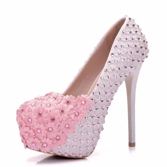 Lovely Blushing Pink Wedding Shoes 2018 Lace Flower Rhinestone 14 Cm Stiletto Heels Round Toe Wedding Pumps