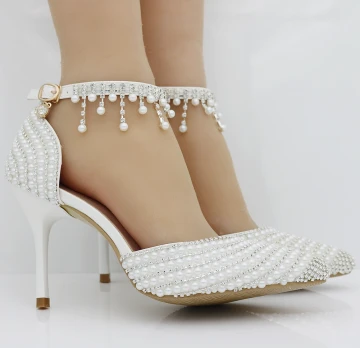Scintillantes Blanche Chaussure De Mariée 2018 Perle Faux Diamant Bride Cheville 6 Cm Talons Aiguilles À Bout Pointu Mariage Talons Hauts