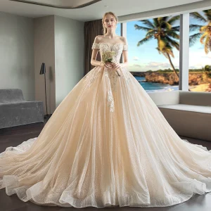 Luxury Gorgeous Champagne Wedding Dresses 2018 Ball Gown Appliques Lace Off The Shoulder Short Sleeve Backless Royal Train
