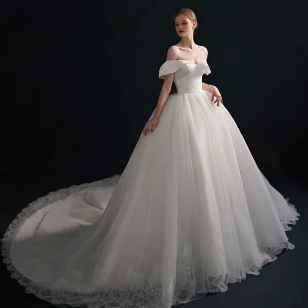 Modest / Simple High-end Ivory Ball Gown Satin Wedding Dresses 2021 Off ...