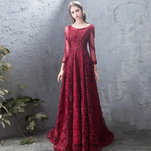 Luxe Bordeaux Robe De Soirée 2019 Princesse En Dentelle Perlage Cristal Paillettes Encolure Dégagée Dos Nu 3 4 Manches Tribunal Train Robe De Ceremonie