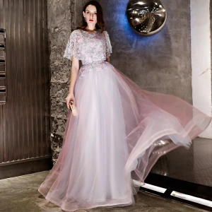 Hermoso Rosa Clara Vestidos De Noche 2019 A Line Princess Apliques Con Encaje Scoop Escote Manga Corta Largos Vestidos Formales