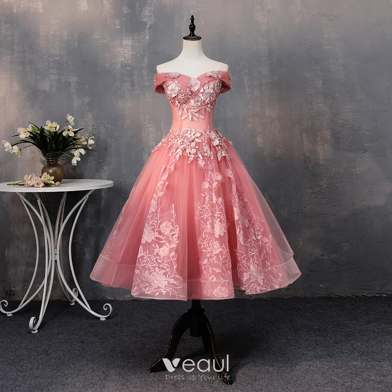 Chic Beautiful Watermelon Prom Dresses 2019 A Line Princess Appliques Lace Pearl Off The Shoulder Backless Short Sleeve Short Formal Dresses