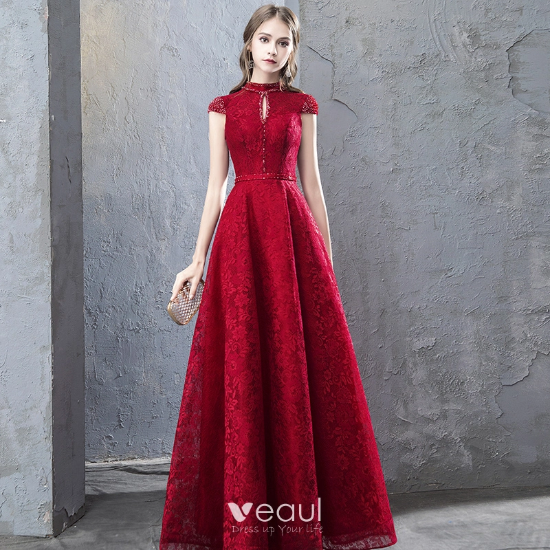 Chinese style Burgundy Evening Dresses 2019 A Line Princess Beading Lace Crystal Scoop Neck Cap Sleeves Backless Floor Length Long Formal Dresses
