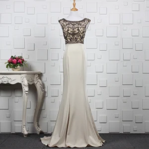 Luxe Kaki Fait Main Perlage Robe De Soirée 2019 Trompette Sirène Cristal Faux Diamant Encolure Dégagée Sans Manches Dos Nu Train De Balayage Robe De Ceremonie