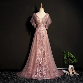 Élégant Perle Rose Robe De Soirée 2019 Princesse En Dentelle Perlage Cristal V Cou Manches Courtes Dos Nu Train De Balayage Robe De Ceremonie