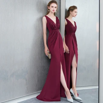Charming Burgundy Evening Dresses 2019 Trumpet Mermaid Rhinestone V Neck Sleeveless Backless Split Front Floor Length Long Formal Dresses
