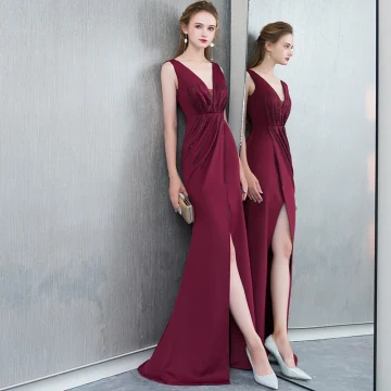 Charming Burgundy Evening Dresses 2019 Trumpet Mermaid Rhinestone V Neck Sleeveless Backless Split Front Floor Length Long Formal Dresses