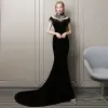 Stunning Black Evening Dresses  2018 Trumpet / Mermaid Beading Tassel Suede High Neck Short Sleeve Court Train Formal Dresses
