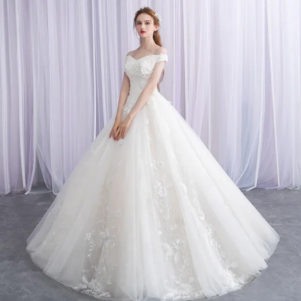 Elegant Ivory Wedding Dresses 2019 Ball Gown Off-The-Shoulder Beading Lace Appliques Short Sleeve Backless Floor-Length / Long