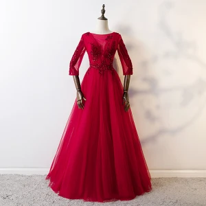 Chic Belle Bordeaux Robe De Bal 2019 Princesse Encolure Dégagée 3 4 Manches Perlage En Dentelle Paillettes Cristal Dos Nu Longue Robe De Ceremonie