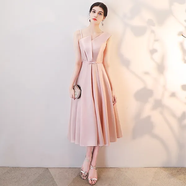 Modest / Simple Blushing Pink Homecoming Graduation Dresses 2019 A-Line ...