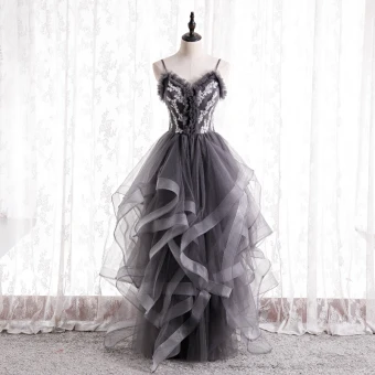 Mode Gris Volants Robe De Bal 2021 Princesse Bretelles Spaghetti Perlage Paillettes Sans Manches Dos Nu Longue Promo Robe De Ceremonie
