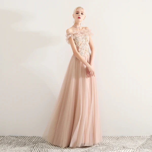 Élégant Champagne Robe De Bal 2019 Princesse De l'épaule En Dentelle Appliques Perlage Cristal Perle Faux Diamant Volants Manches Courtes Dos Nu Longue Robe De Ceremonie