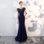 Chic / Belle Bleu Marine Robe De Soirée 2019 Trompette / Sirène Encolure Dégagée Perlage Gland Sans Manches Robe De Ceremonie