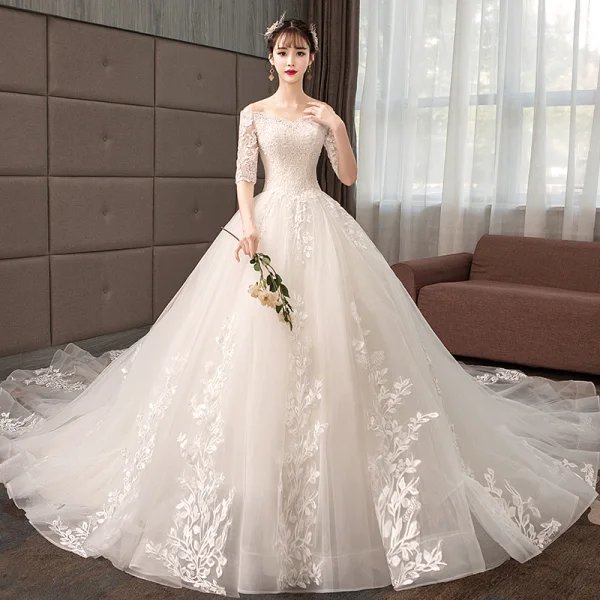 Élégant Champagne Robe De Mariée 2019 Princesse De l'épaule En Dentelle Fleur Paillettes 1/2 Manches Dos Nu Royal Train