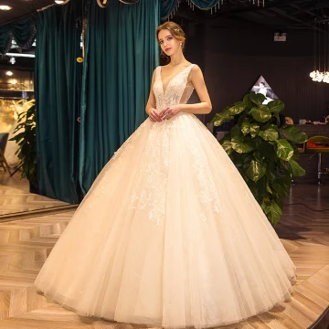 Elegant Champagne Brudekjoler 2019 Ballkjole Scoop Halsen Beading Paljetter Blonder Blomst Uten Ermer Ryggløse Lange
