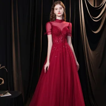 Elegant Burgundy Evening Dresses 2021 A Line Princess High Neck Beading Sequins Short Sleeve Backless Floor Length Long Formal Dresses