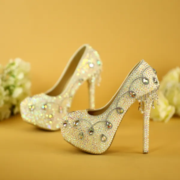 Sparkly White Wedding Shoes 2019 Crystal Pearl Rhinestone 14 cm Stiletto Heels Round Toe Wedding Pumps