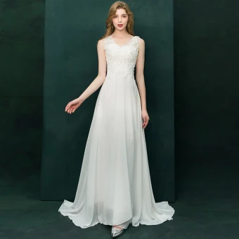 Modern Fashion Ivory Evening Dresses 2019 A Line Princess V Neck Appliques Lace Sequins Sleeveless Backless Sweep Train Formal Dresses