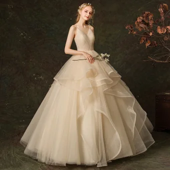Elegante Champagner Brautkleider Hochzeitskleider 2019 Ballkleid Rückenfreies Spaghettiträger Ärmellos Fallende Rüsche Lange