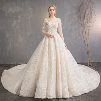 Élégant Champagne Robe De Mariée 2019 Princesse Encolure Dégagée Appliques En Dentelle Fleur Paillettes 3 4 Manches Dos Nu Royal Train