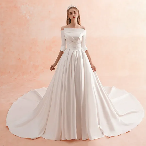 Vestidos fashion de novia invierno 2019