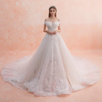 Charmant Ivoire Robe De Mariée 2019 Princesse De L Épaule Perlage Gland En Dentelle Fleur Paillettes Manches Courtes Dos Nu Royal Train