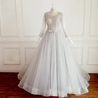 Luxe Gris Robe De Bal 2018 Princesse Noeud Fait Main Perlage Paillettes Encolure Dégagée Dos Nu Manches Longues Chapel Train Robe De Ceremonie