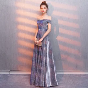 Mote Stjernehimmelen Purple Selskapskjoler 2019 Prinsesse Av Skulderen Glitter Polyester Sash Korte Ermer Ryggløse Lange Formelle Kjoler
