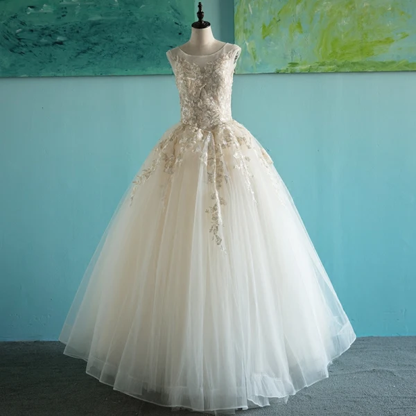 Elegant Champagne Wedding Dresses 2018 Ball Gown Appliques Scoop Neck Backless Sleeveless Floor-Length / Long Wedding