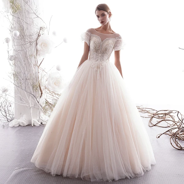 Élégant Champagne Robe De Mariée 2019 Princesse Encolure Dégagée Perlage En Dentelle Fleur Perle Paillettes Manches Courtes Dos Nu Longue