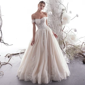 Schöne Ivory Creme Brautkleider Hochzeitskleider 2019 A Linie Off Shoulder Perlenstickerei Pailletten Spitze Blumen Kurze Ärmel Rückenfreies Lange