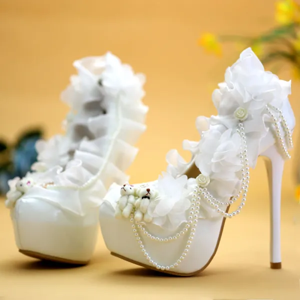 Affordable White Wedding Shoes 2019 Appliques Pearl 14 cm Stiletto Heels Round Toe Wedding Pumps
