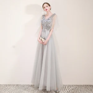 Élégant Gris Robe De Soirée 2019 Princesse V Cou Appliques En Dentelle Fleur Perle Faux Diamant Manches Courtes Dos Nu Longue Robe De Ceremonie
