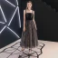 Fine Svart Homecoming Graduation Kjoler 2019 Prinsesse Spaghettistropper Uten Ermer Ryggløse Te-lengde Formelle Kjoler
