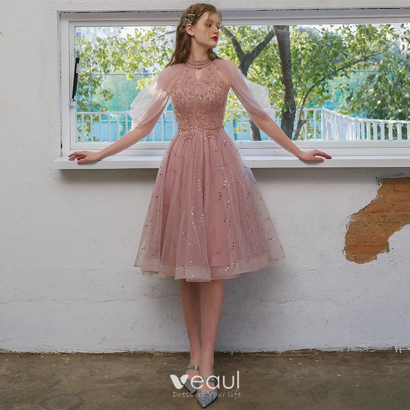 Chic Beautiful Blushing Pink Homecoming Graduation Dresses 2021 A Line Princess Scoop Neck Beading Sequins Short Sleeve Tea length Formal Dresses