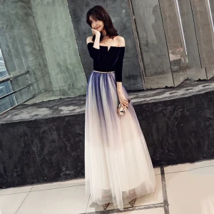 Elegant Gradient Farge Mørk Marineblå Selskapskjoler 2019 Prinsesse Suede Av Skulderen Metall Sash 3 4 Ermer Ryggløse Lange Formelle Kjoler