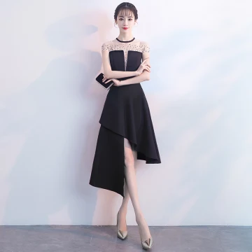 Sexy Noire Robe De Soirée 2018 Princesse Perlage Faux Diamant Encolure Dégagée Sans Manches Courte Robe De Ceremonie