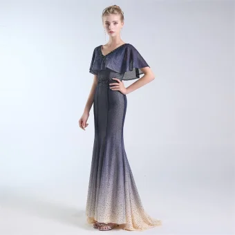 Luxe Bleu Marine Robe De Soirée 2019 Trompette Sirène V Cou Perlage Cristal Faux Diamant Manches Courtes Dos Nu Train De Balayage Robe De Ceremonie