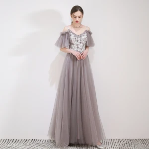 Élégant Gris Robe De Soirée 2019 Princesse Bretelles Spaghetti Appliques En Dentelle Fleur Manches Courtes Dos Nu Longue Robe De Ceremonie